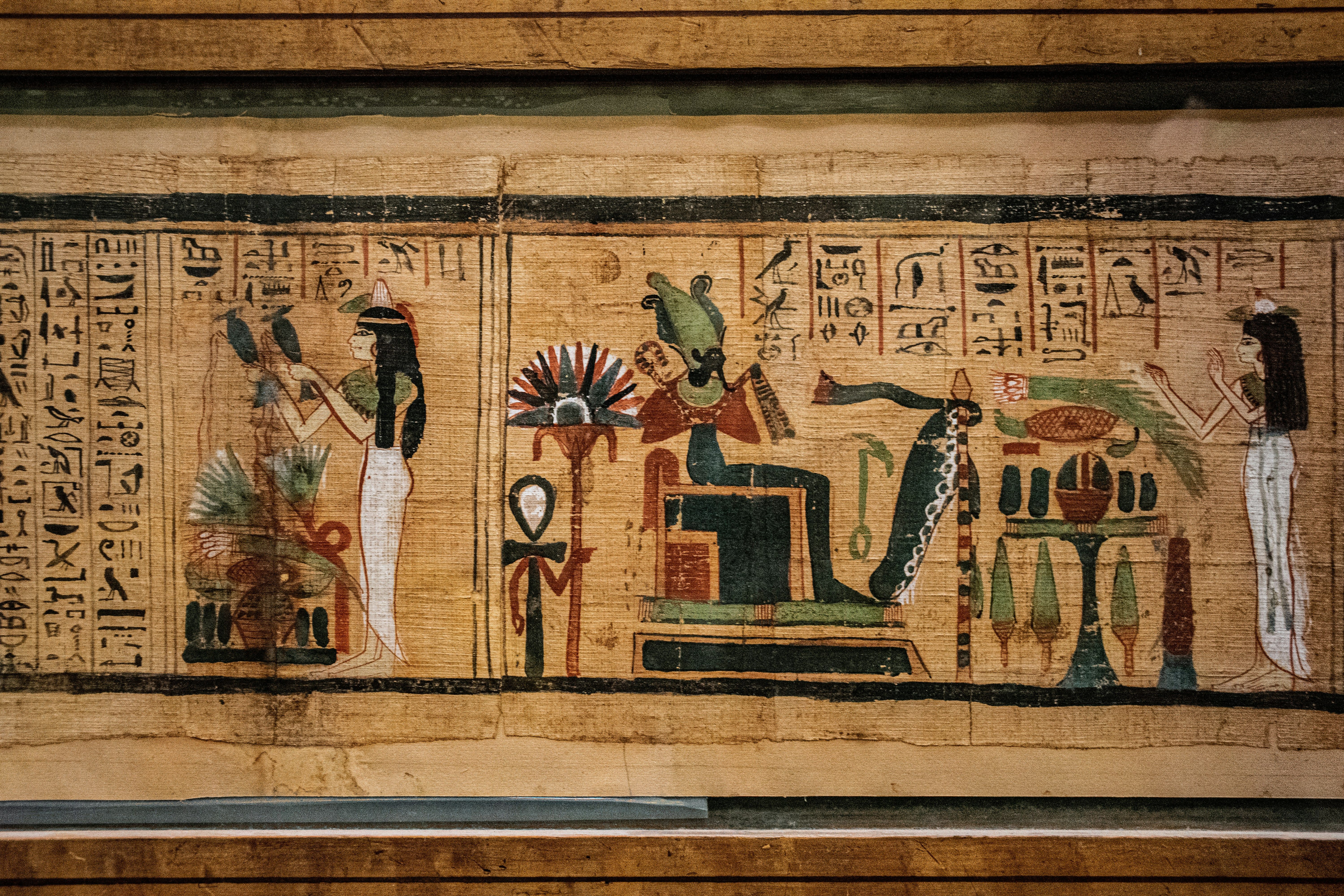 Pharaons, dieux et légendes : les gardiens du temps