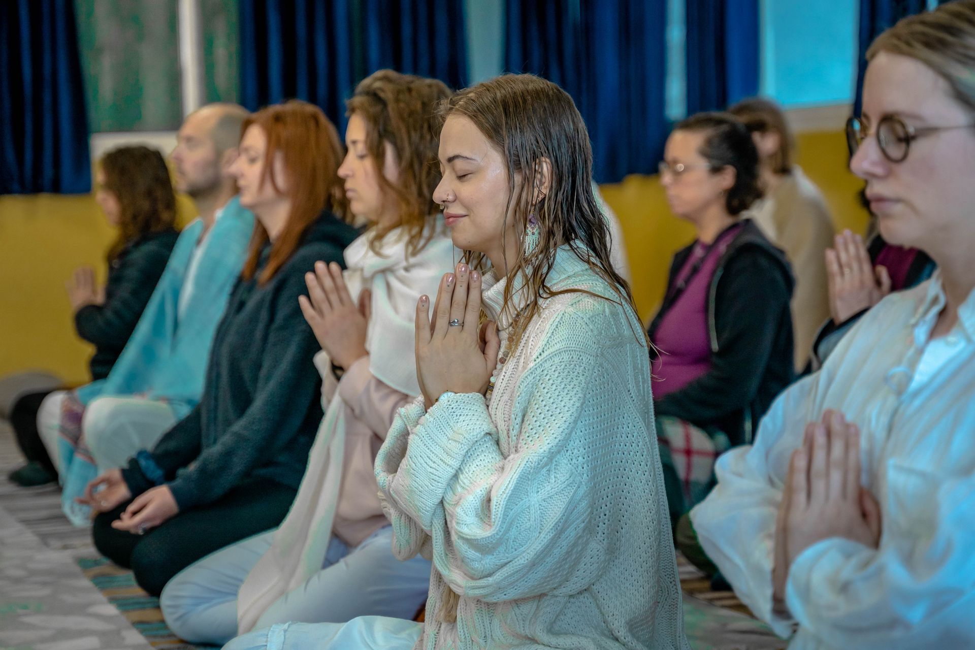 Mon premier cours de yoga dans un ashram avec Shanti Om