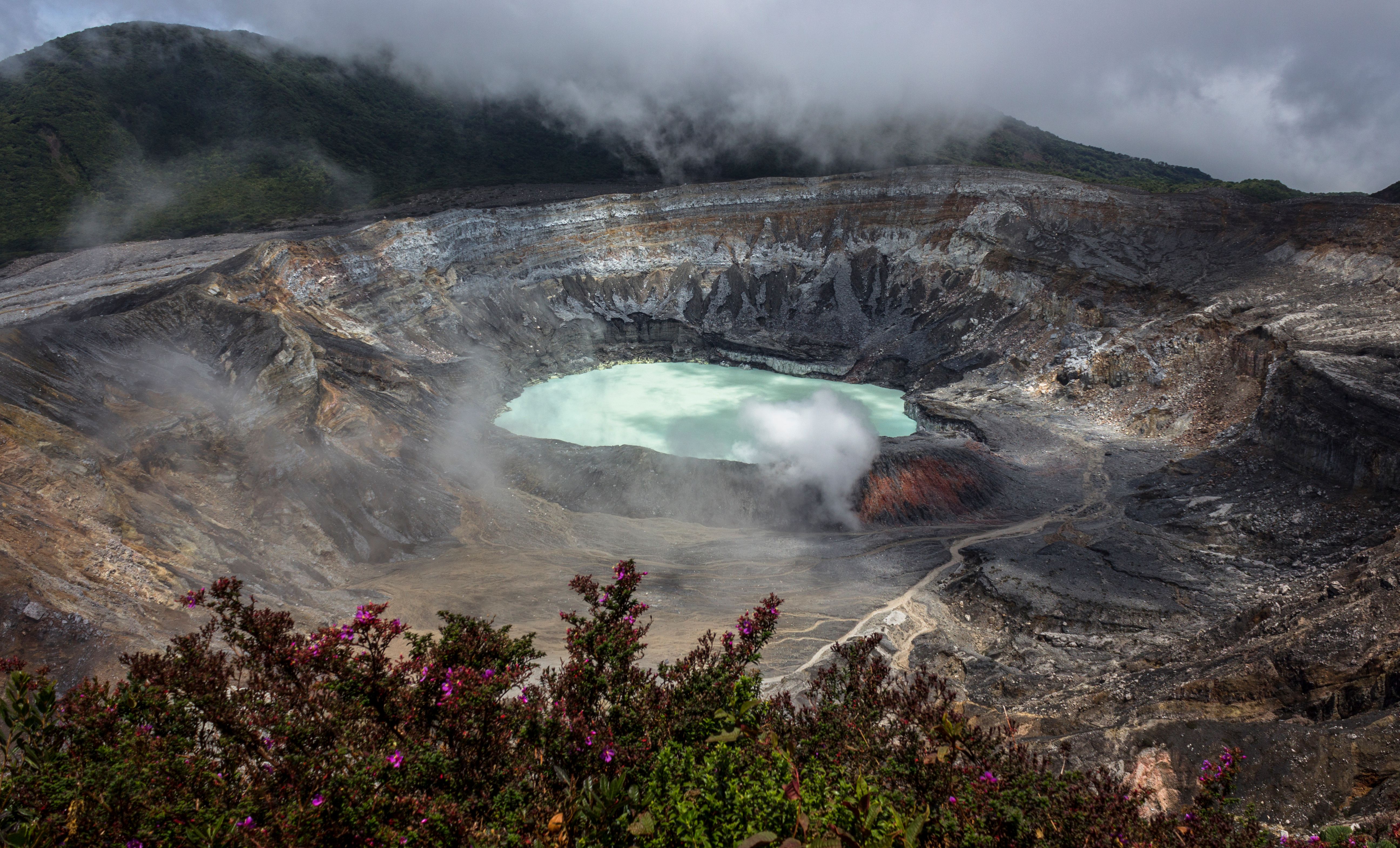 SAN JOSÉ – VOLCAN POAS – VOLCAN ARENAL