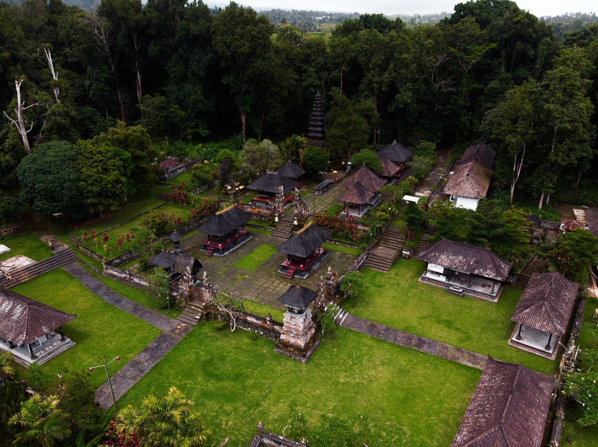 Le temple de Besi Kalung