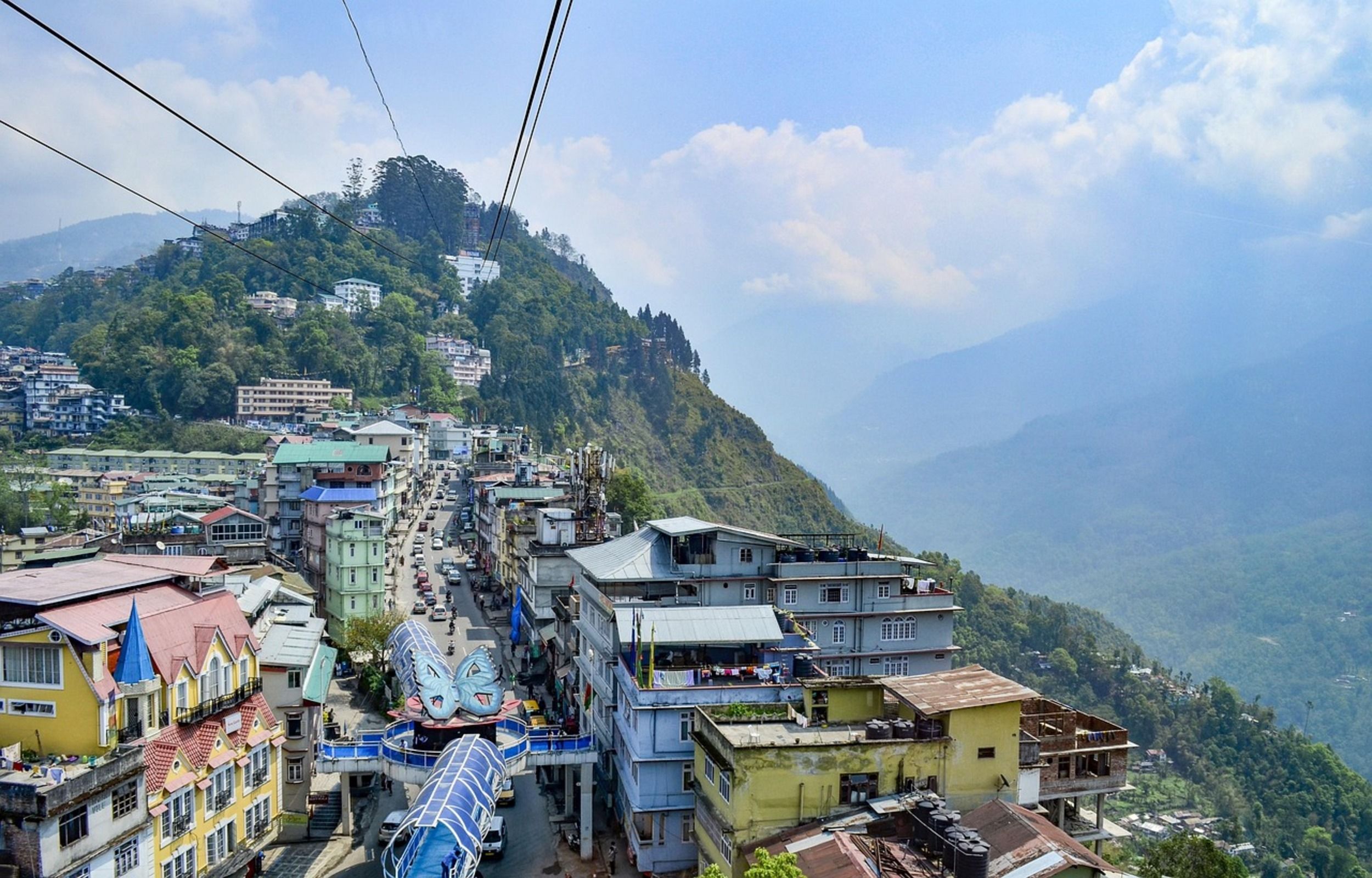 Calcutta - Bagdogra (vol) - Gangtok